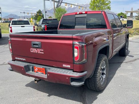 Used 2016 GMC Sierra 1500 SLT w/ All-Terrain Package AWD/4WD image 11