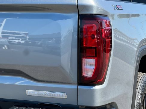 New 2026 GMC Sierra 1500 Elevation w/ X31 Off-Road Package AWD/4WD image 22