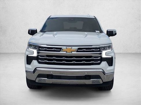 Used 2023 Chevrolet Silverado 1500 LTZ RWD image 2