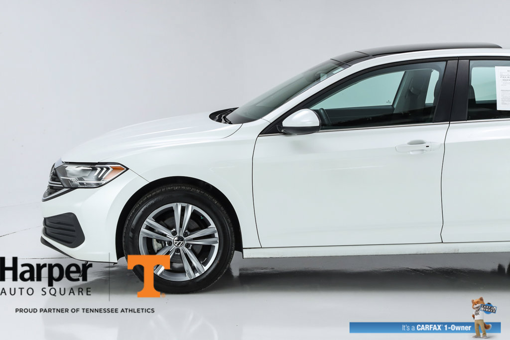 Used 2023 Volkswagen Jetta SE FWD image 39