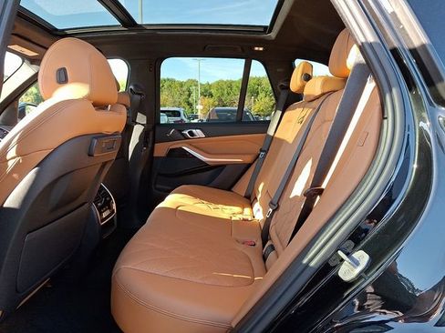 Certified 2023 BMW X5 xDrive40i w/ Premium Package image 10