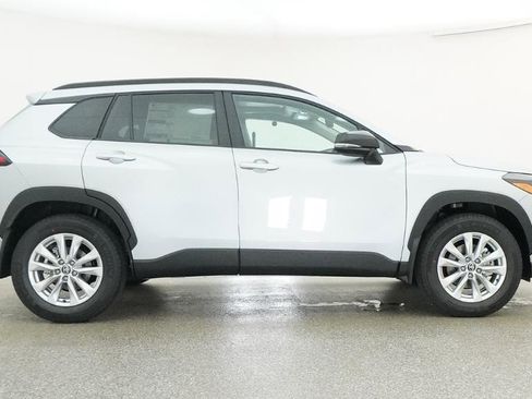 New 2026 Toyota Corolla Cross LE image 29