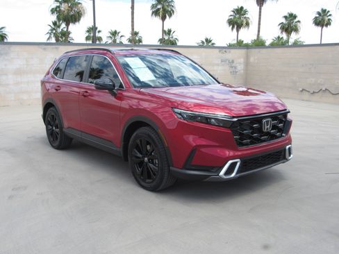 Certified 2023 Honda CR-V Sport Touring image 2