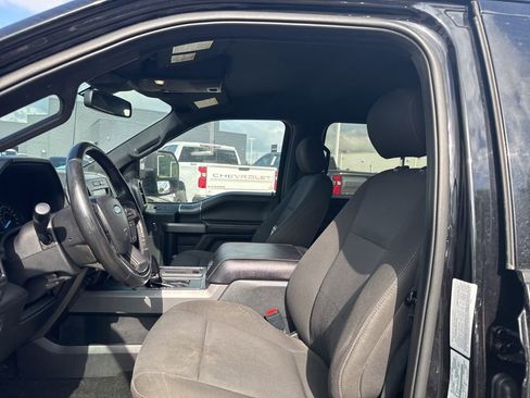 Used 2019 Ford F150 XLT w/ Equipment Group 302A Luxury AWD/4WD image 16