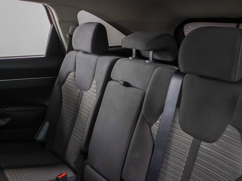 Used 2023 Kia Sorento LX image 24