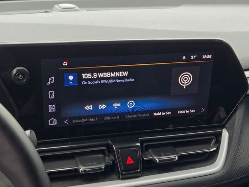 Used 2025 Chevrolet TrailBlazer LT w/ LT Cold Weather Package image 23