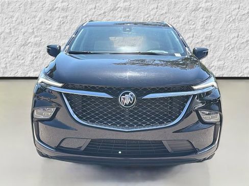 Used 2024 Buick Enclave Avenir w/ Avenir Technology Package FWD image 8