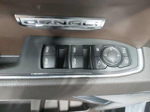 New 2026 GMC Sierra 1500 Denali w/ Denali Reserve Package AWD/4WD image 28