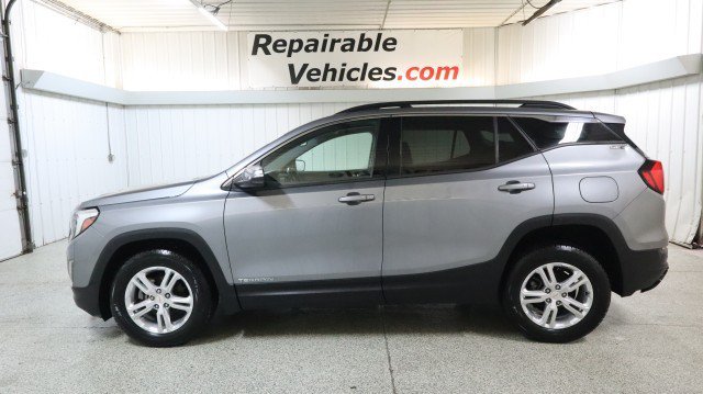 Used 2018 GMC Terrain SLE w/ Driver Convenience Package AWD/4WD image 1