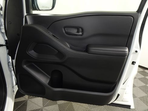 Certified 2025 Nissan Frontier S w/ S Utility Package image 29