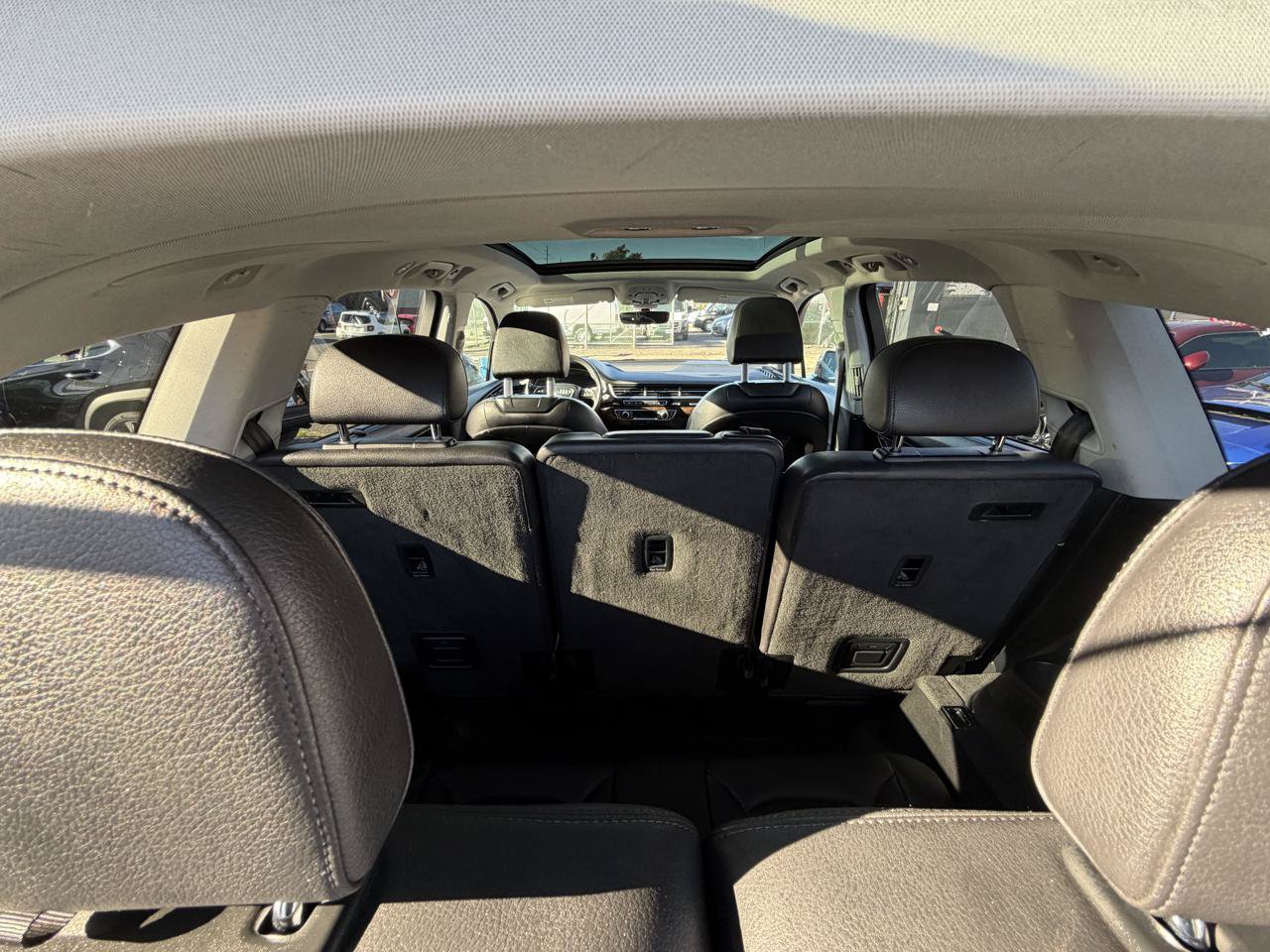 Used 2018 Audi Q7 3.0T Prestige w/ Prestige Package AWD/4WD image 15