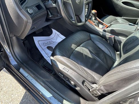 Used 2013 Buick LaCrosse Leather FWD image 10