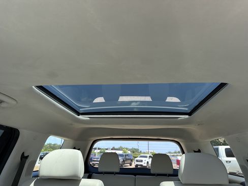 Used 2025 Hyundai Santa Fe Calligraphy FWD image 23