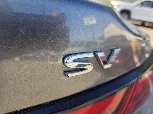 Used 2021 Nissan Sentra SV FWD image 15