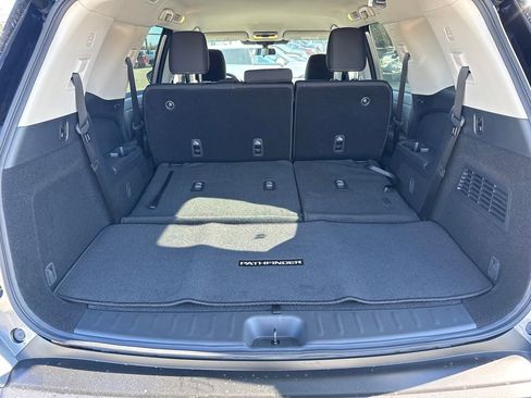 New 2026 Nissan Pathfinder SV image 24