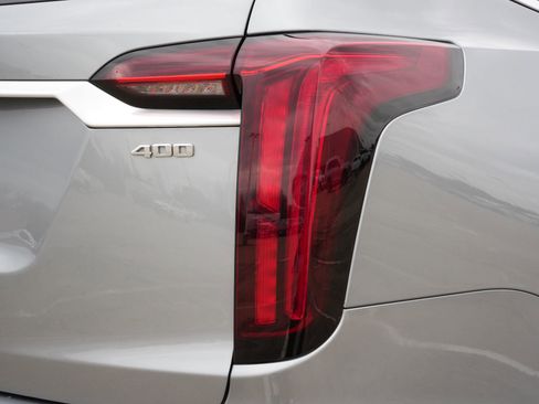 Certified 2025 Cadillac XT6 Premium Luxury image 22