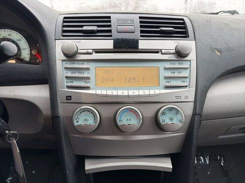 Used 2007 Toyota Camry SE image 14