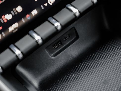 New 2026 GMC Terrain Elevation w/ Elevation Premium Package image 32