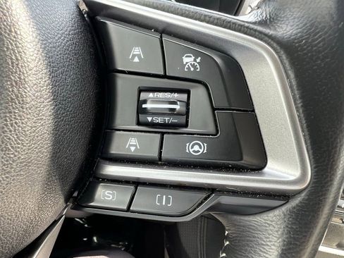 Used 2024 Subaru Forester Premium AWD/4WD image 43