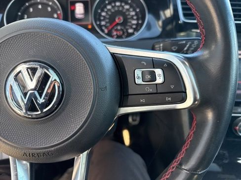 Used 2018 Volkswagen GTI SE w/ SE Leather Package image 11