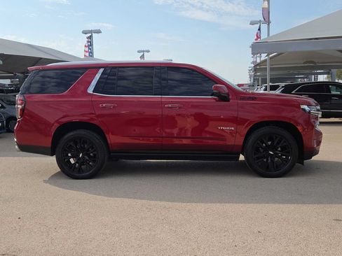 Used 2021 Chevrolet Tahoe High Country w/ Premium Package RWD image 9