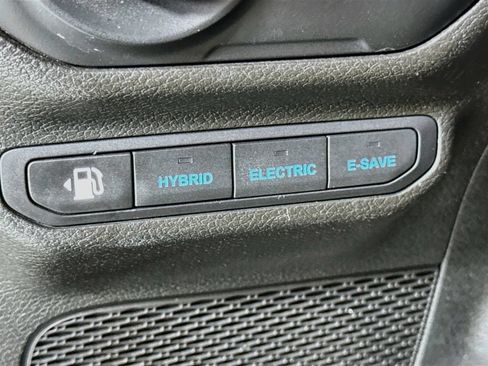 Used 2023 Jeep Wrangler Unlimited Rubicon 4xe w/ Cold Weather Group AWD/4WD image 19