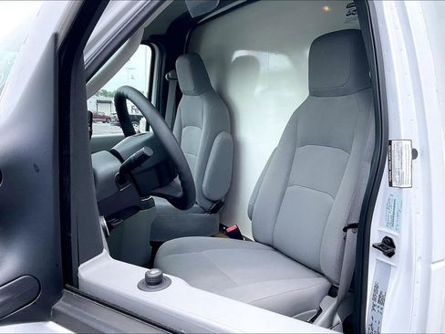 New 2024 Ford E-450 and Econoline 450 Super Duty w/ Driver's Safety Package image 9