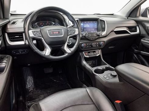 Used 2024 GMC Terrain SLT AWD/4WD image 7