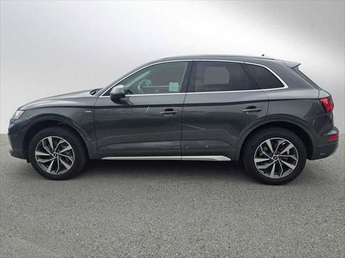 Used 2023 Audi Q5 2.0T Premium Plus w/ Premium Plus Package AWD/4WD image 6