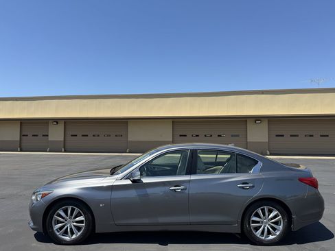 Used 2015 INFINITI Q50 Premium w/ Spare Tire Package RWD image 4