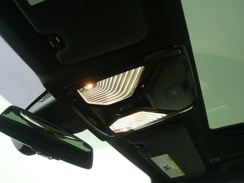 Certified 2024 BMW 330i xDrive 330i xDrive w/ Premium Package image 25