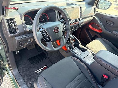 Used 2026 Nissan Frontier PRO-4X w/ Pro-4x Convenience Package AWD/4WD image 17