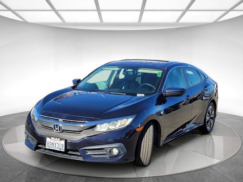 Certified 2018 Honda Civic EX-T image 7