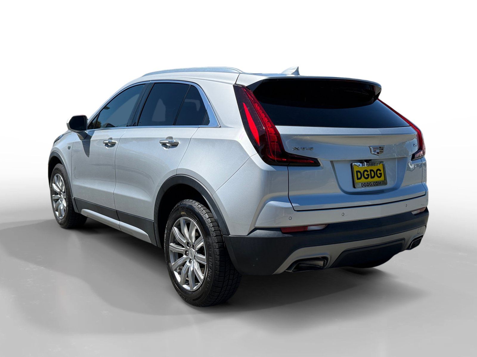 Used 2019 Cadillac XT4 Premium Luxury FWD image 3