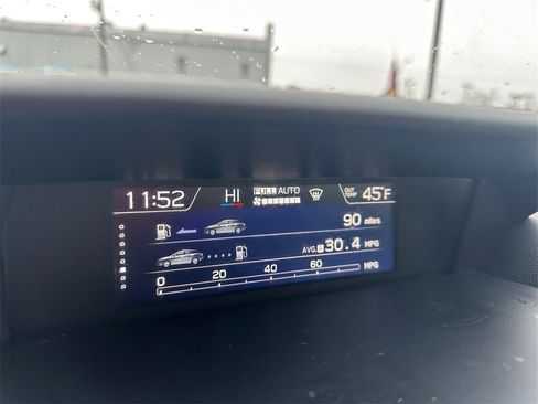 Used 2021 Subaru Crosstrek 2.5i Limited w/ Moonroof Package 2 image 24