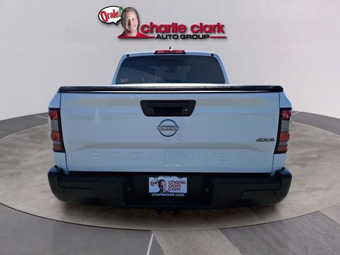 New 2026 Nissan Frontier S image 5