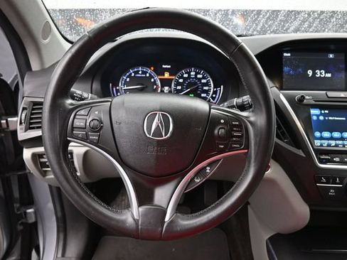 Used 2020 Acura MDX SH-AWD image 16