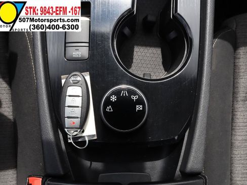 Used 2021 Nissan Rogue SV AWD/4WD image 22