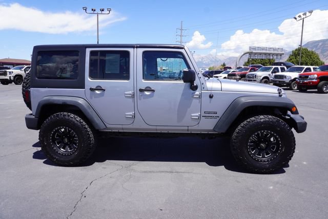 Used 2015 Jeep Wrangler Unlimited Sport w/ Quick Order Package 24S AWD/4WD image 12