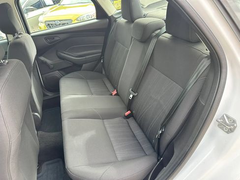 Used 2015 Ford Focus S FWD image 10