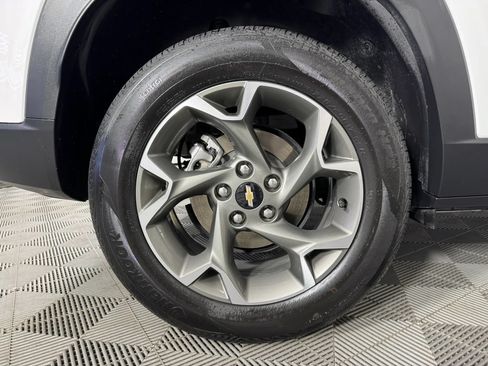 Used 2026 Chevrolet Trax LT FWD image 42