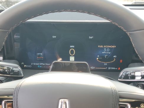 New 2026 Lincoln Aviator Reserve image 18