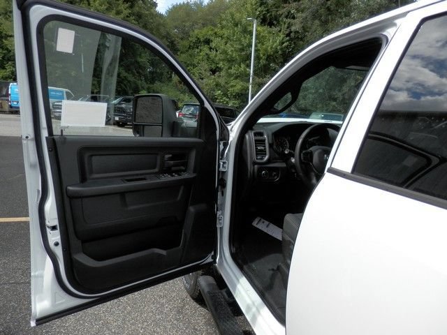 New 2026 RAM 2500 Tradesman AWD/4WD image 12