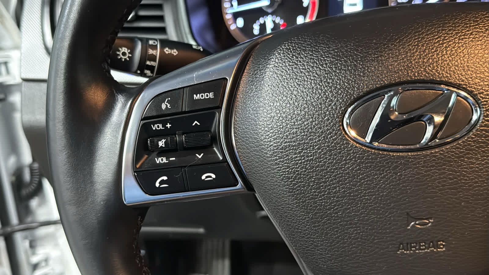Used 2018 Hyundai Sonata SEL w/ Tech Package 04 FWD image 12