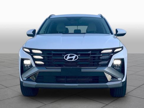 Used 2025 Hyundai Tucson SEL AWD/4WD image 4