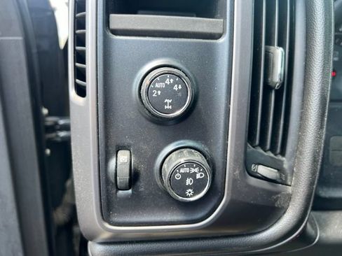 Used 2014 GMC Sierra 1500 SLT w/ All-Terrain Package AWD/4WD image 21