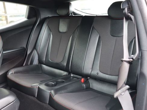 Used 2019 Hyundai Veloster Turbo FWD image 33