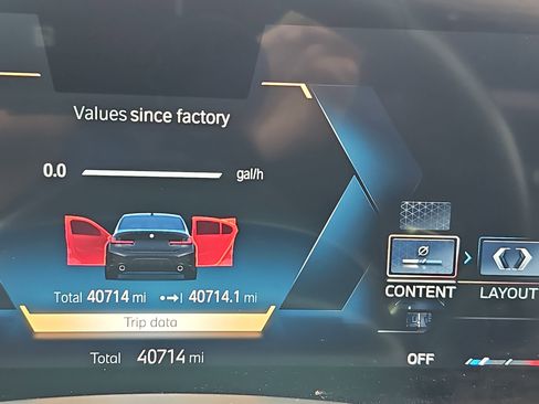 Used 2023 BMW 330i Sedan w/ M Sport Package image 19