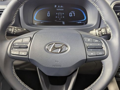 New 2026 Hyundai Venue SEL image 16