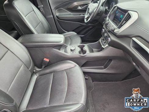 Used 2023 GMC Terrain SLT image 19